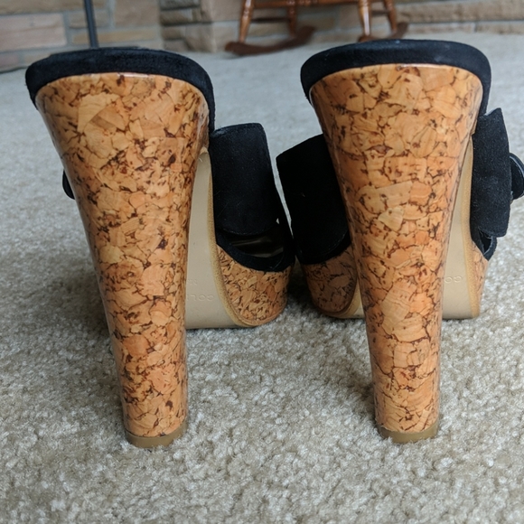 Colin Stuart heels - Picture 4 of 8